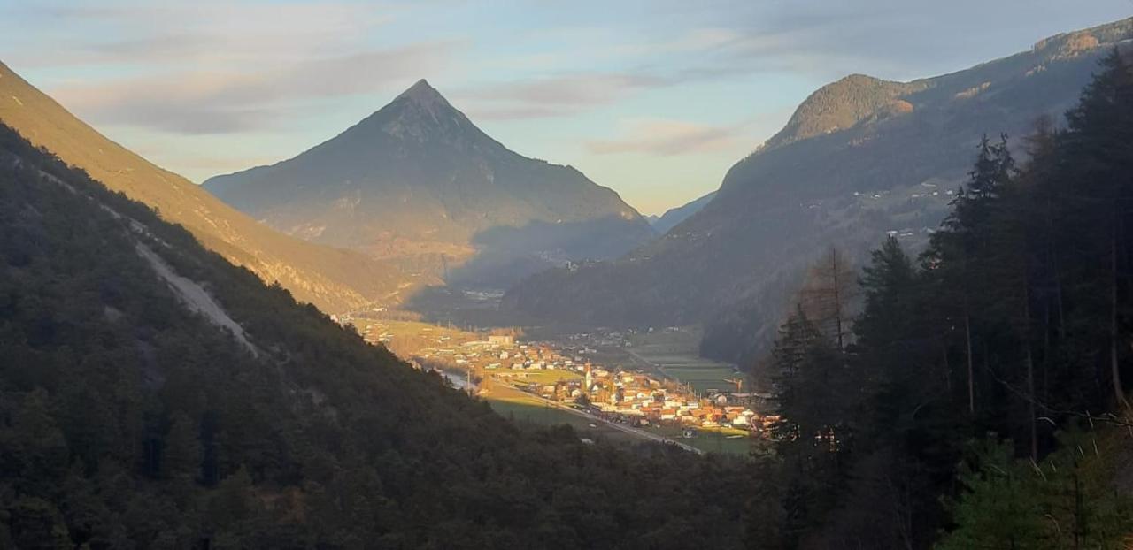 Apart Tiroler Huamatli Schönwies Buitenkant foto