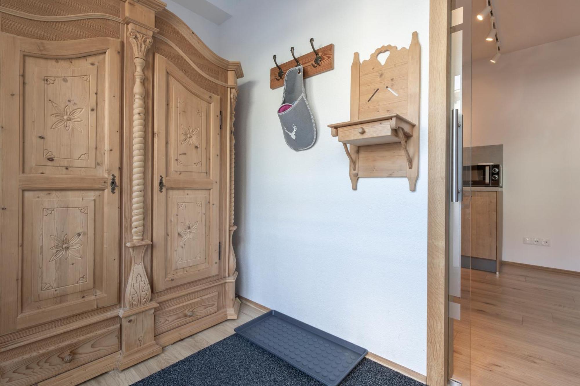 Apart Tiroler Huamatli Schönwies Buitenkant foto